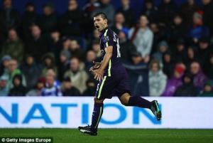 Highlights: QPR 2-2 Man City (Vòng 11 Premier League)